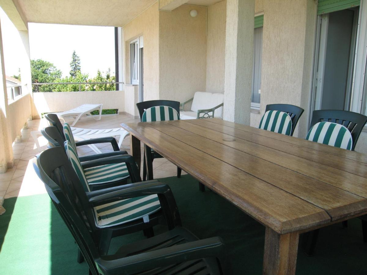 Apartment Petrinic V Пула Екстериор снимка