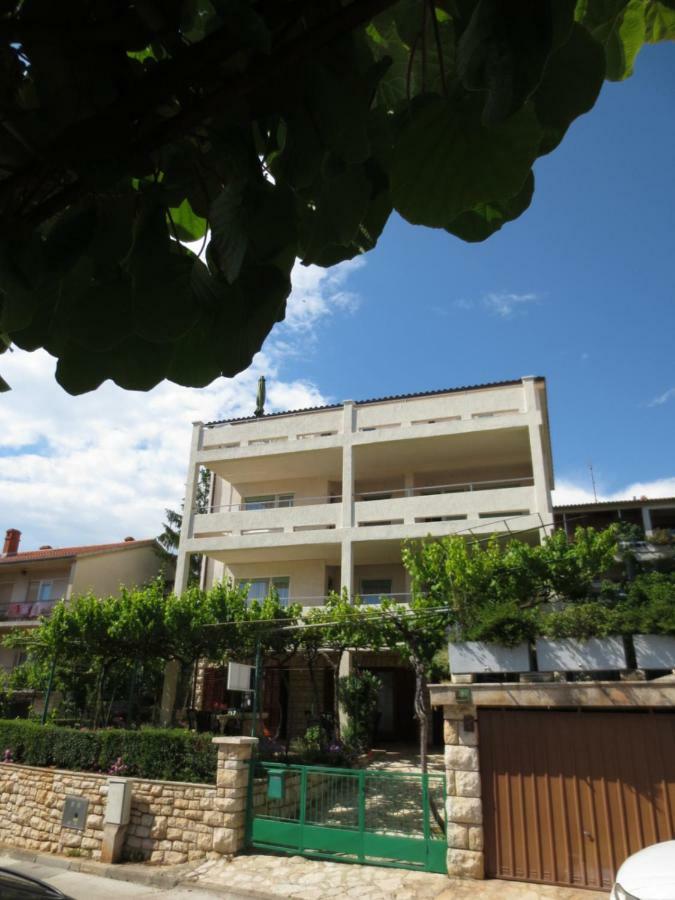 Apartment Petrinic V Пула Екстериор снимка