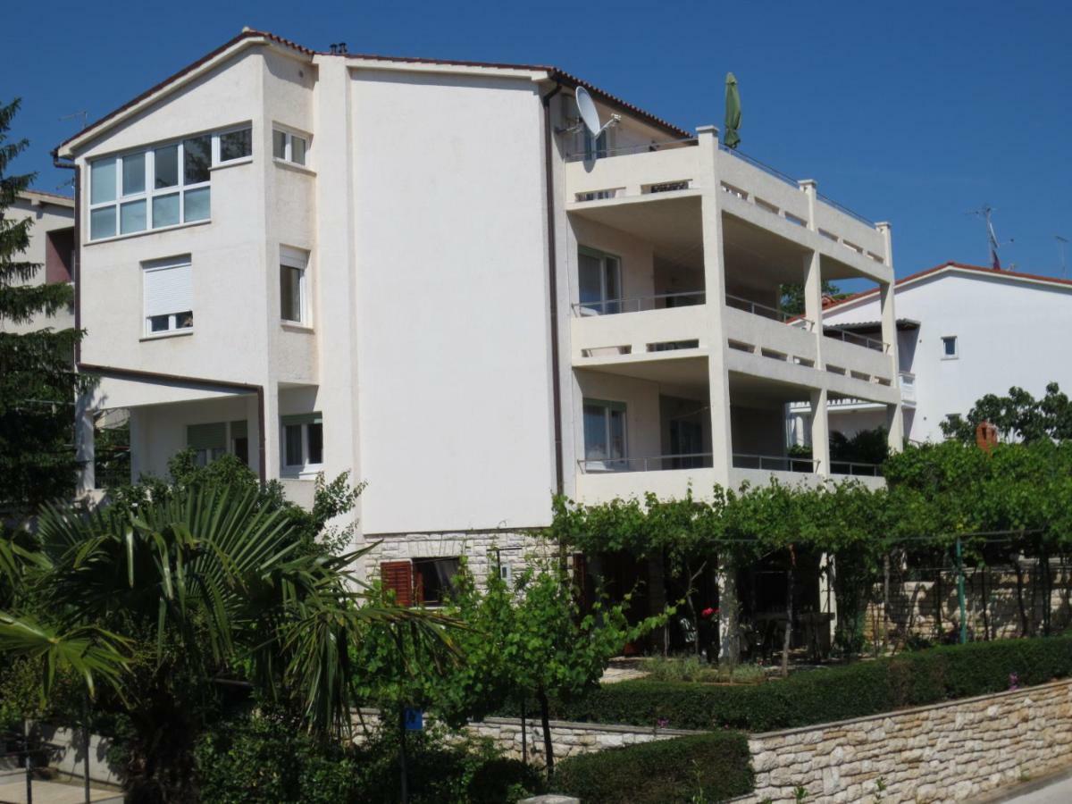 Apartment Petrinic V Пула Екстериор снимка