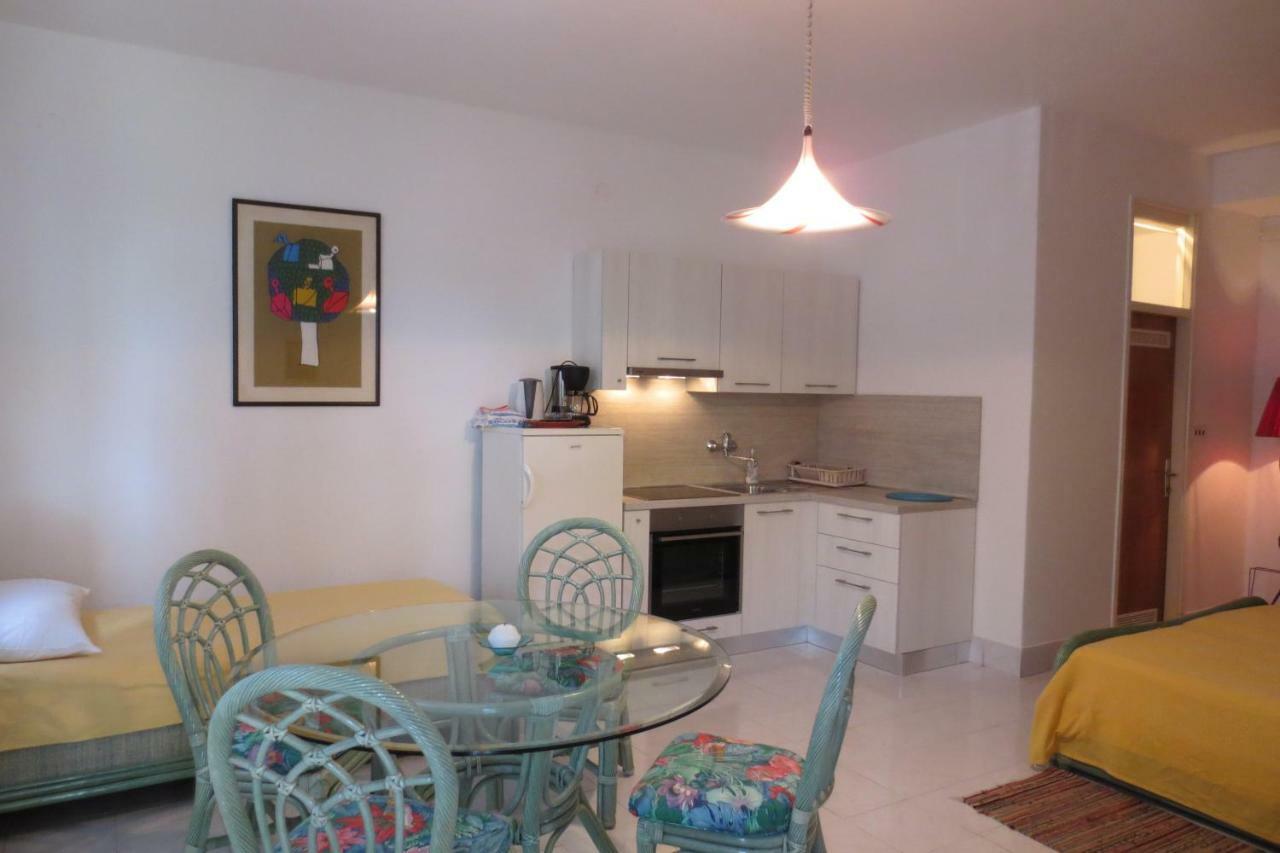Apartment Petrinic V Пула Екстериор снимка