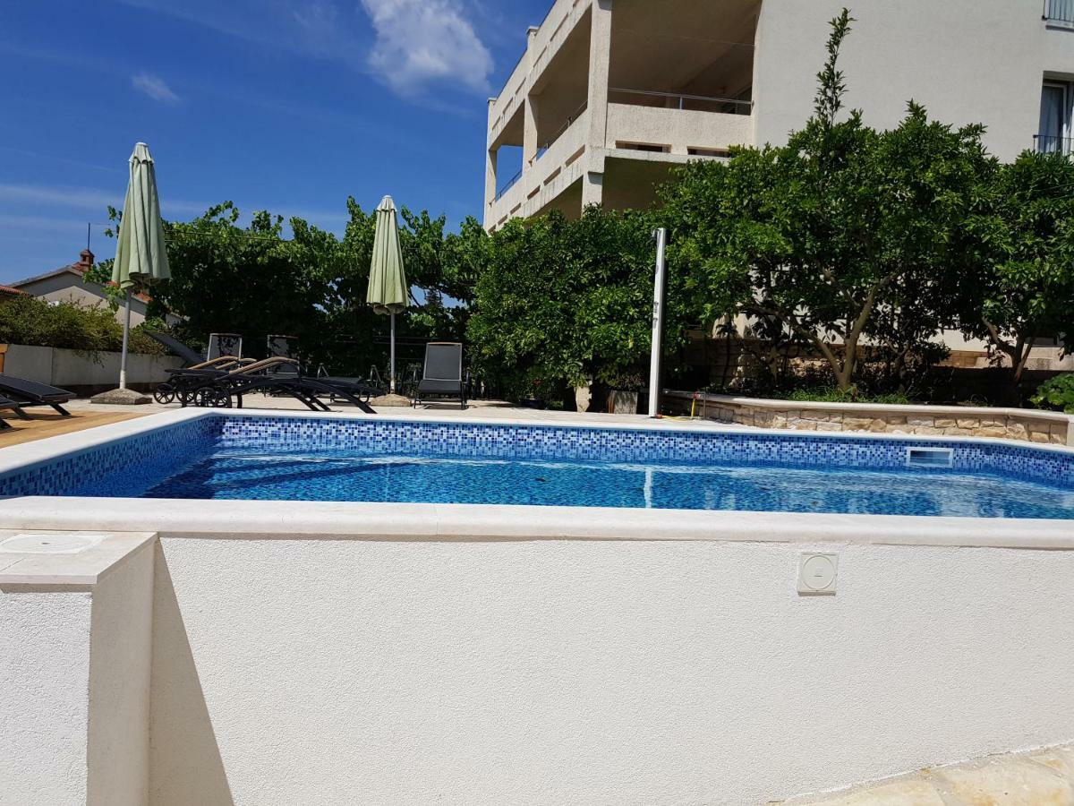 Apartment Petrinic V Пула Екстериор снимка